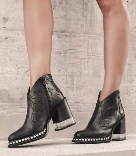Female Ankle Boots  Leather Women's Shoes Low Heel Cool British Embroidered Design Soft Short Boots Party Ladies Footwear PU 024