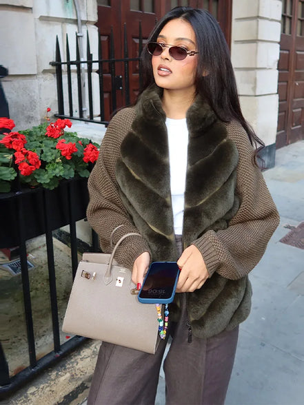 Knit Long Sleeve Faux Fur Patchwork Jacket Coat Women Zipper 2025 Winter Fashion Warm Female Cardigans Commute Lady Outwear Tops