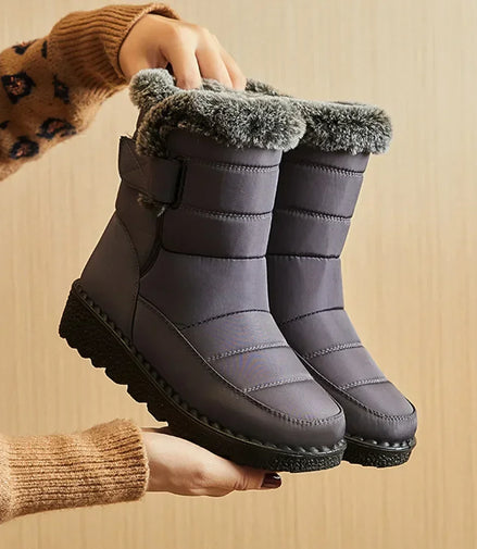 Waterproof Winter Boots for Women 2025 New Faux Fur Long Plush Snow Boots Woman Platform Shoes Warm Cotton Couples Ankle Boots