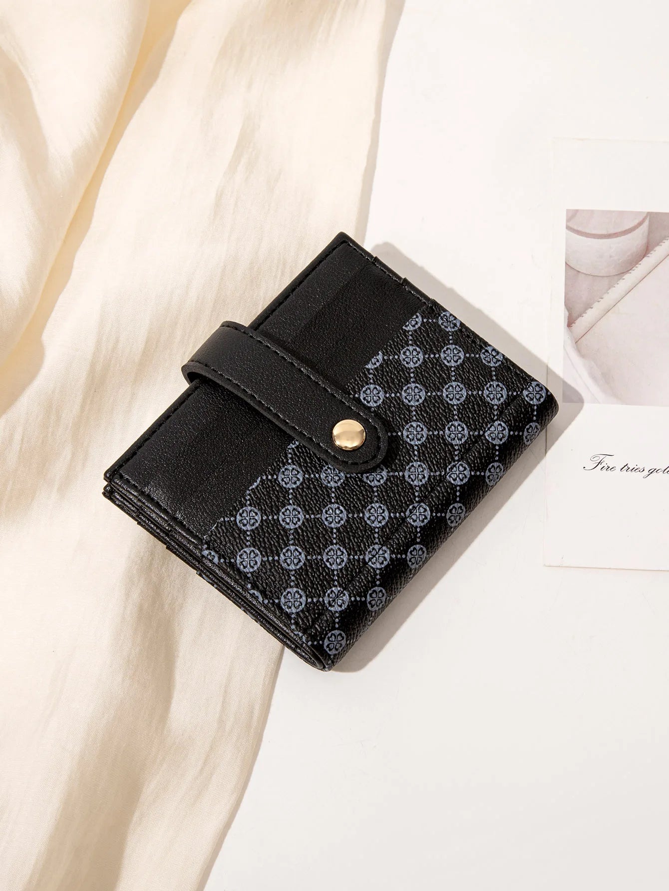 Luxury Classic Folding Wallet Small Lightweight Women's Wallet Retro Print Mini Card Holder Multi-function ID Card Coin Purse